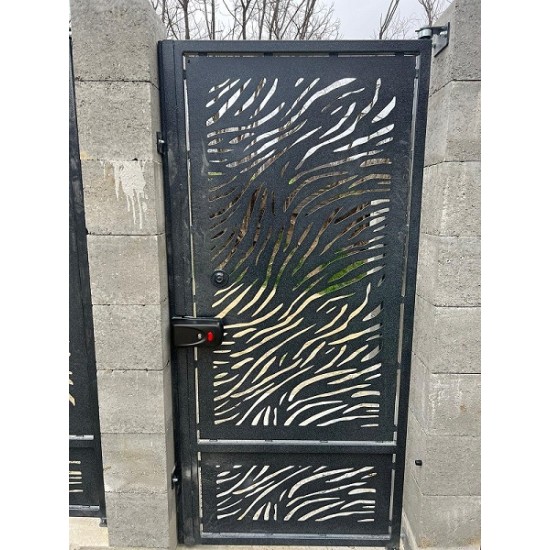 Porți metalice batante din 2 bucăți debitate laser cu model personalizat cod 024