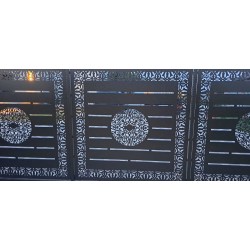 Porți metalice batante din 3 bucăți debitate laser model simplu Mandala 052